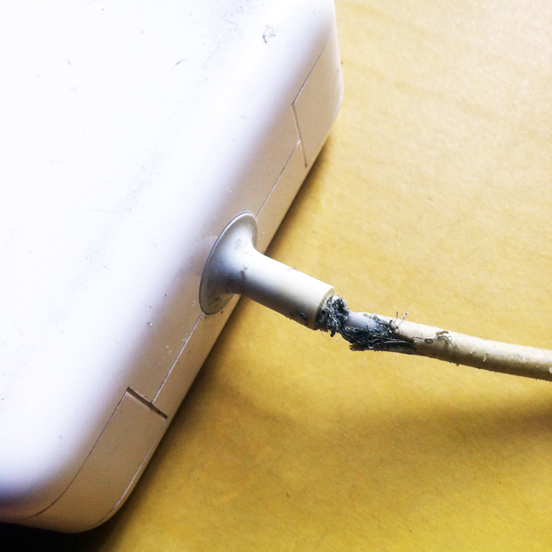 broken apple macbook charger
