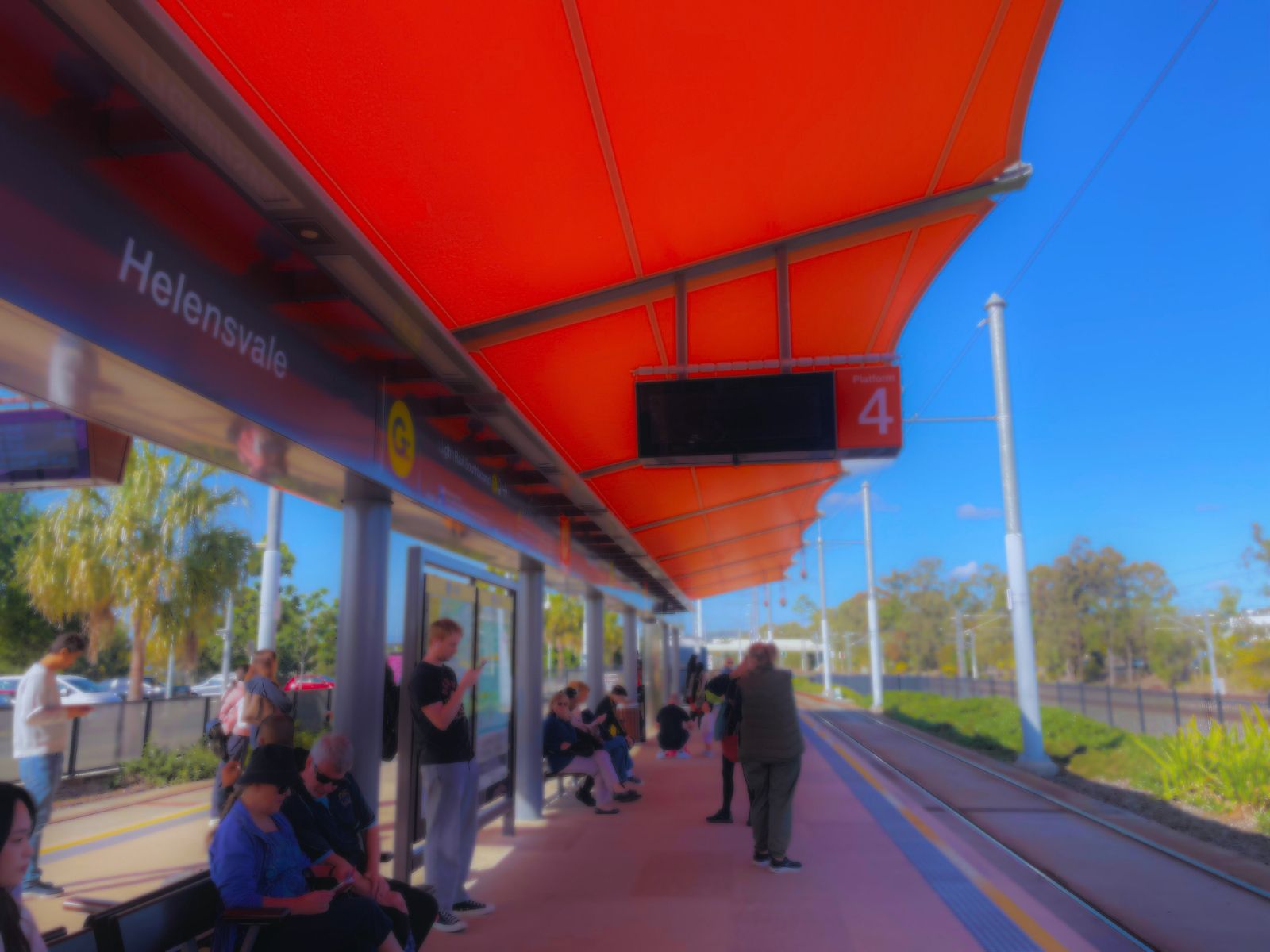 This station looks neat. Don’t know why but that electronic board hides the info when I point my camera. Security?